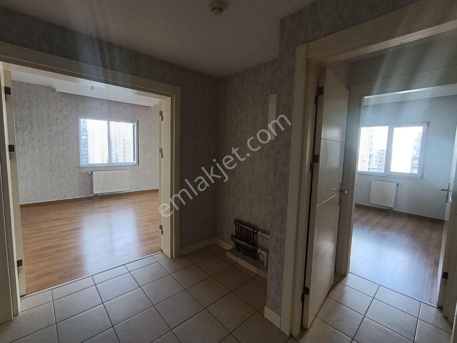 İnnovia 2 Çift Havuz Cephe Temiz Boyalı Tadilatlı Satılık Daire — fotoğraf 29