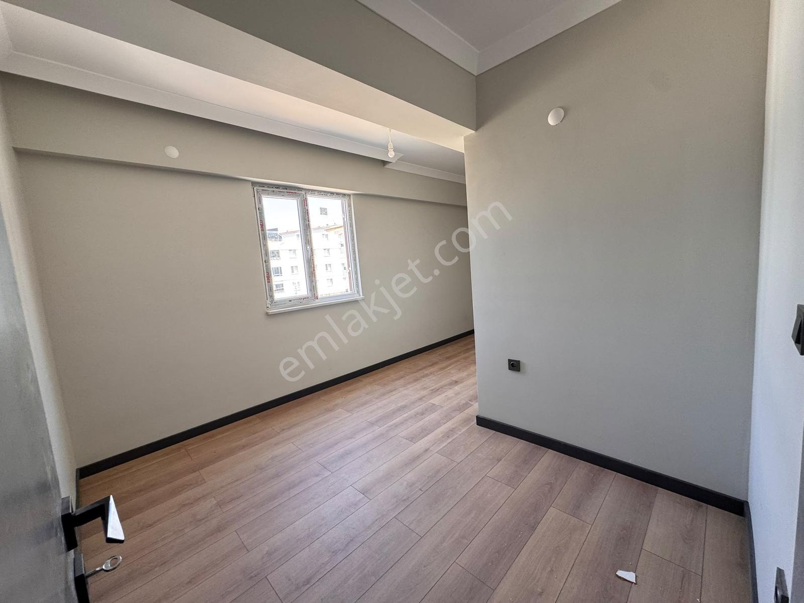 Blue Emlaktan Yeni Yerleşim Bölgesinde Satılık 3+1 Daire — fotoğraf 13