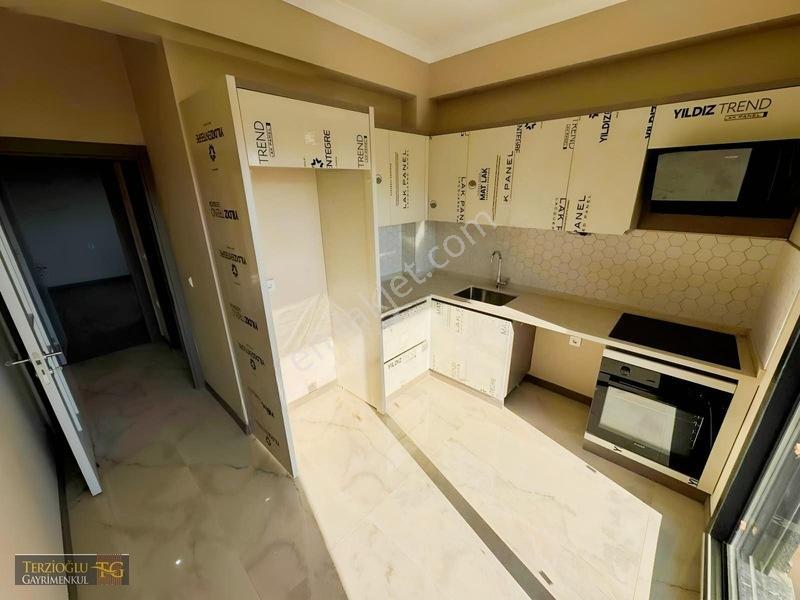 Terzioğlu'ndan Altınoluk Merkezde 2+1 Havuzlu Sitede Lüks Daire — fotoğraf 14