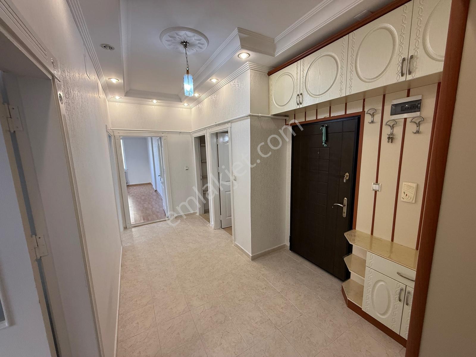 Yeditepe Mahallesi Özgecan Yüzme Havuzu Arkası 3+1 Satılık Daire — fotoğraf 4