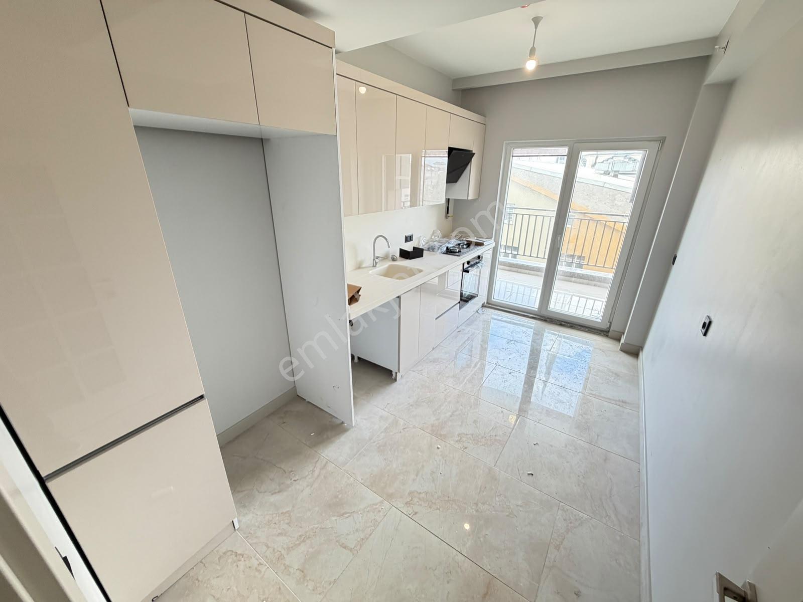 Adl Square 2'de 2+1 110m2 Sıfır Lüx Kapalı Otoparklı Daireler — fotoğraf 3