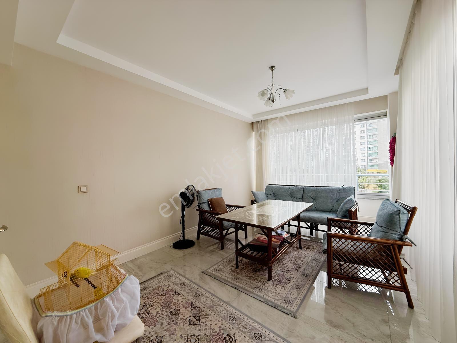 Eras Gayrimenkul'den Satılık Lüks 4.5+1 Daire — fotoğraf 8