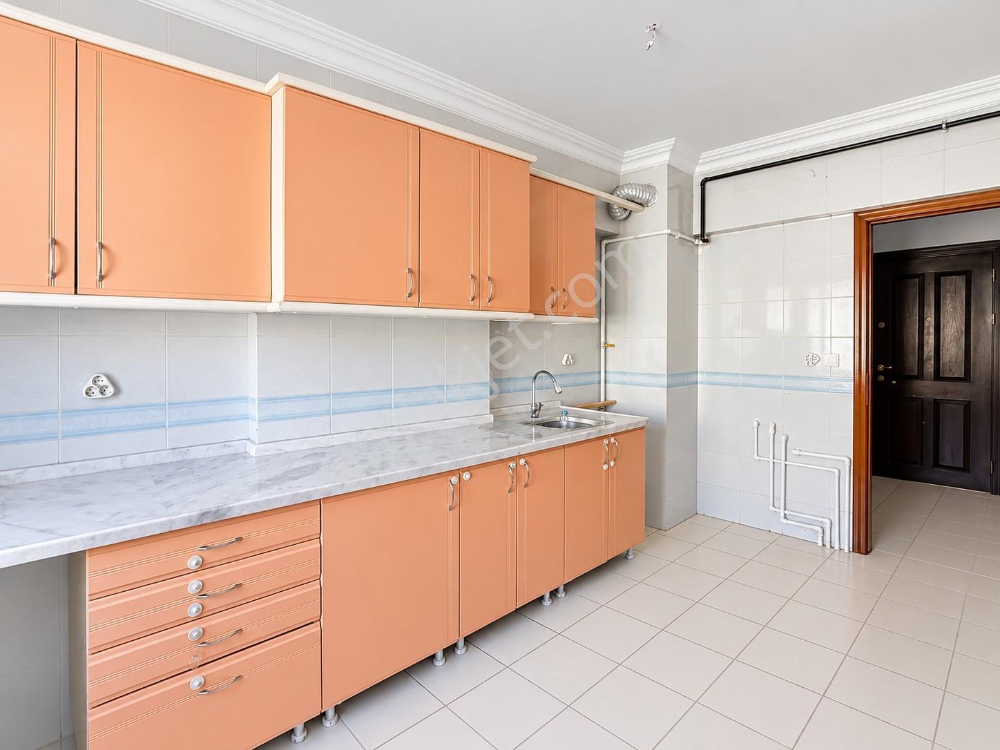 Çankaya Sancak'ta Merkezi Konumlu Satılık Ferah 3+1 Daire-140m² — fotoğraf 7