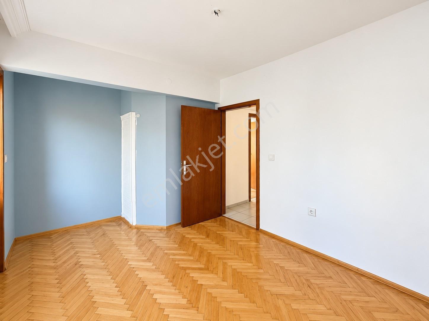 Çankaya Sancak'ta Merkezi Konumlu Satılık Ferah 3+1 Daire-140m² — fotoğraf 15