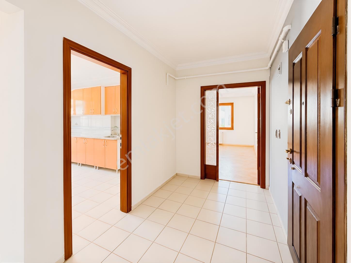 Çankaya Sancak'ta Merkezi Konumlu Satılık Ferah 3+1 Daire-140m² — fotoğraf 24
