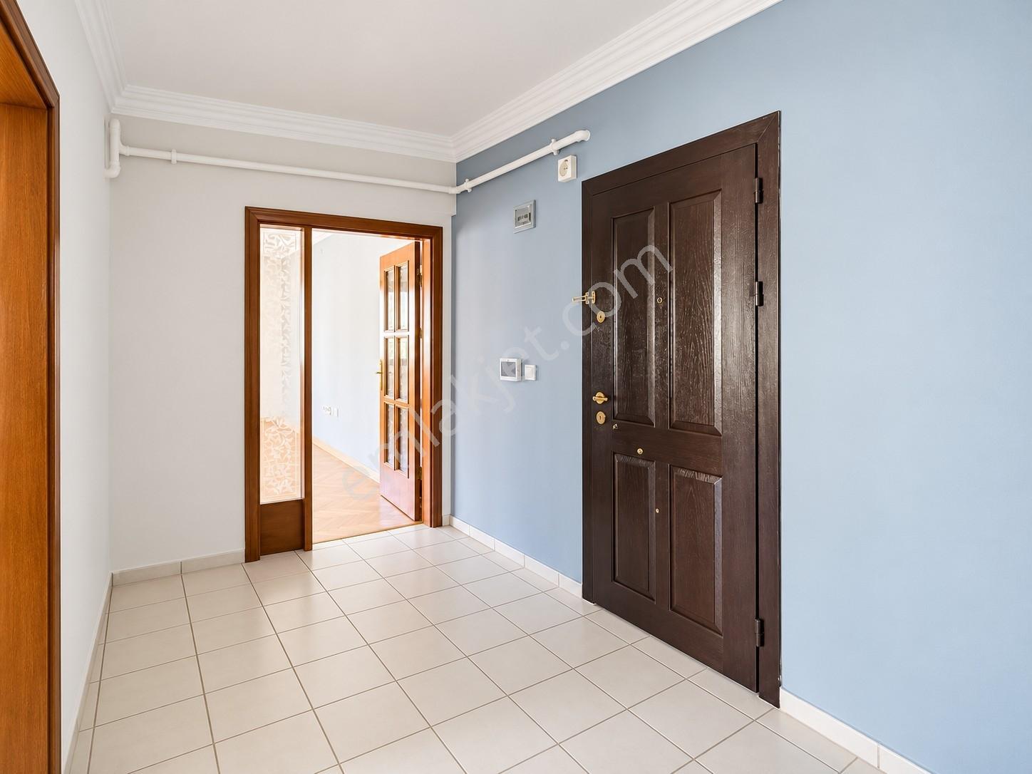 Çankaya Sancak'ta Merkezi Konumlu Satılık Ferah 3+1 Daire-140m² — fotoğraf 25