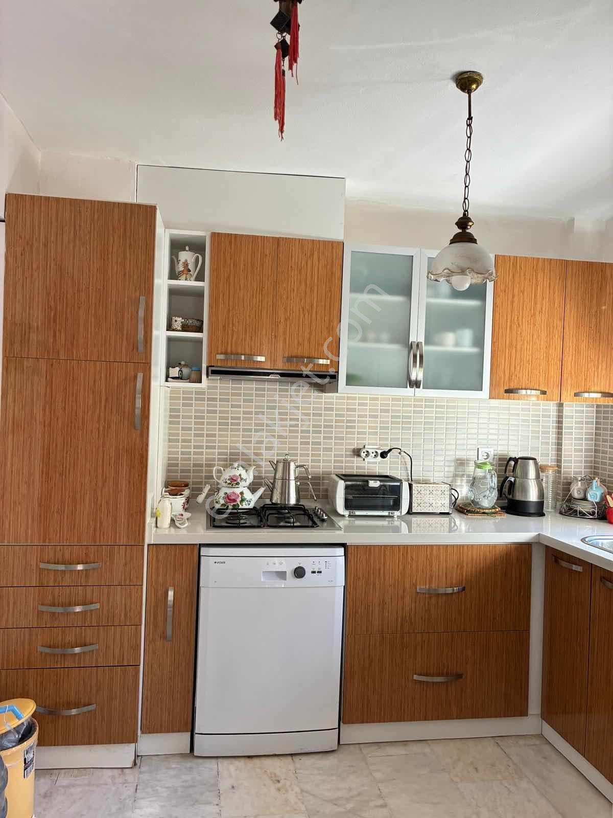 Çeşme Dalyan Cankaya Evleri Geniş Bahçeli Satılık Villa — fotoğraf 20