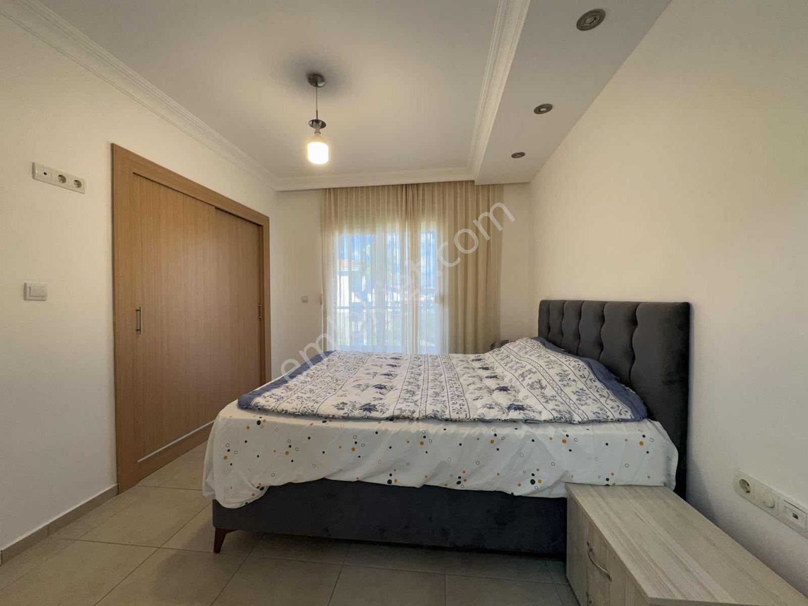 Ilıca Sprınt 2 Sitesinde Eşyalı 2+1 Satılık Daire — fotoğraf 5