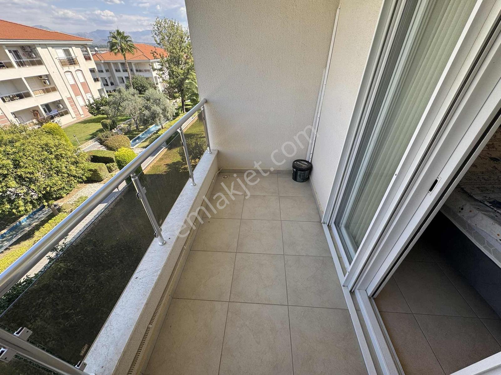 Ilıca Sprınt 2 Sitesinde Eşyalı 2+1 Satılık Daire — fotoğraf 11