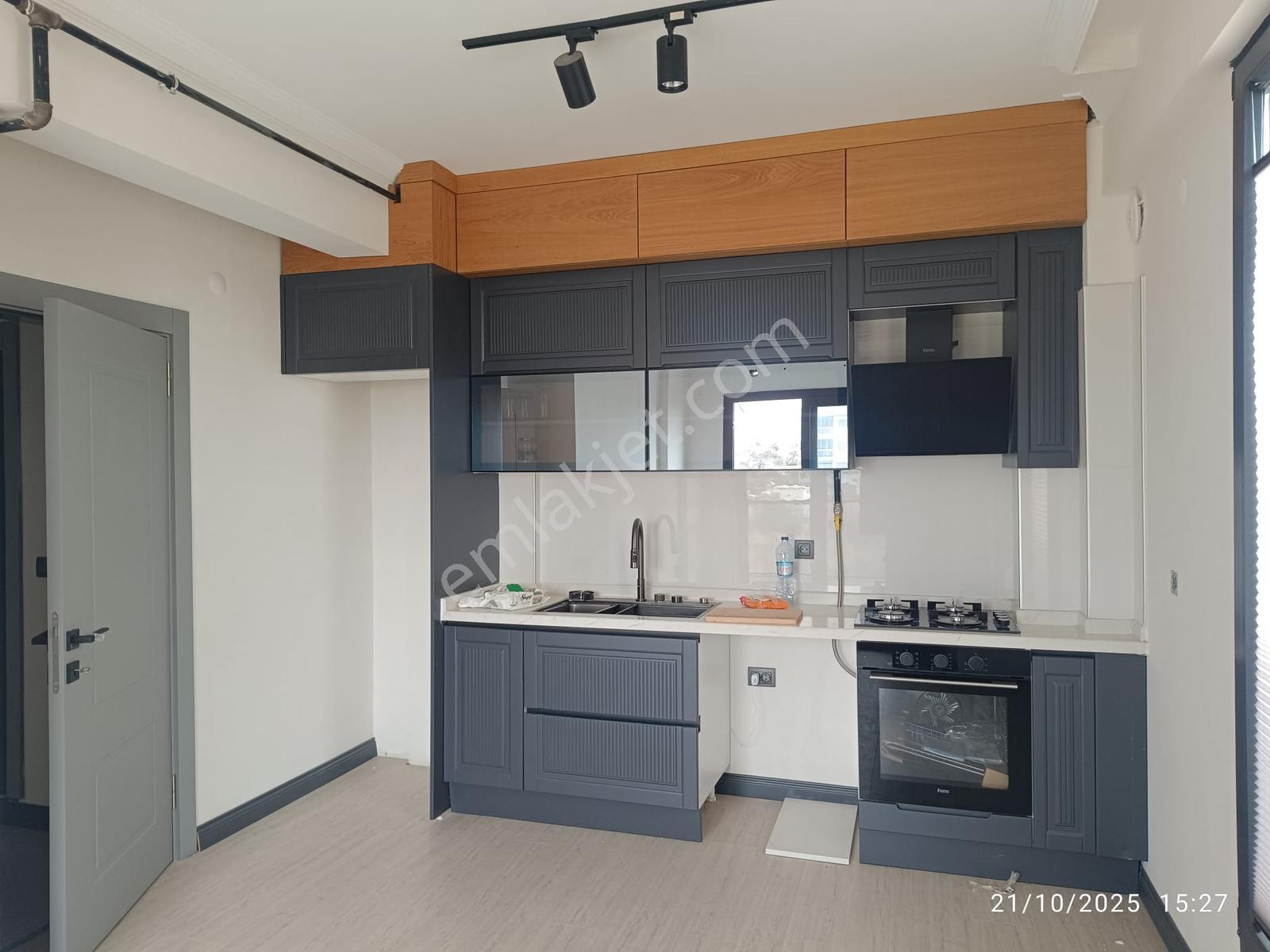 Menderes Coldwell Banker Poyraz'dan Modern 1+1 Daire — fotoğraf 9