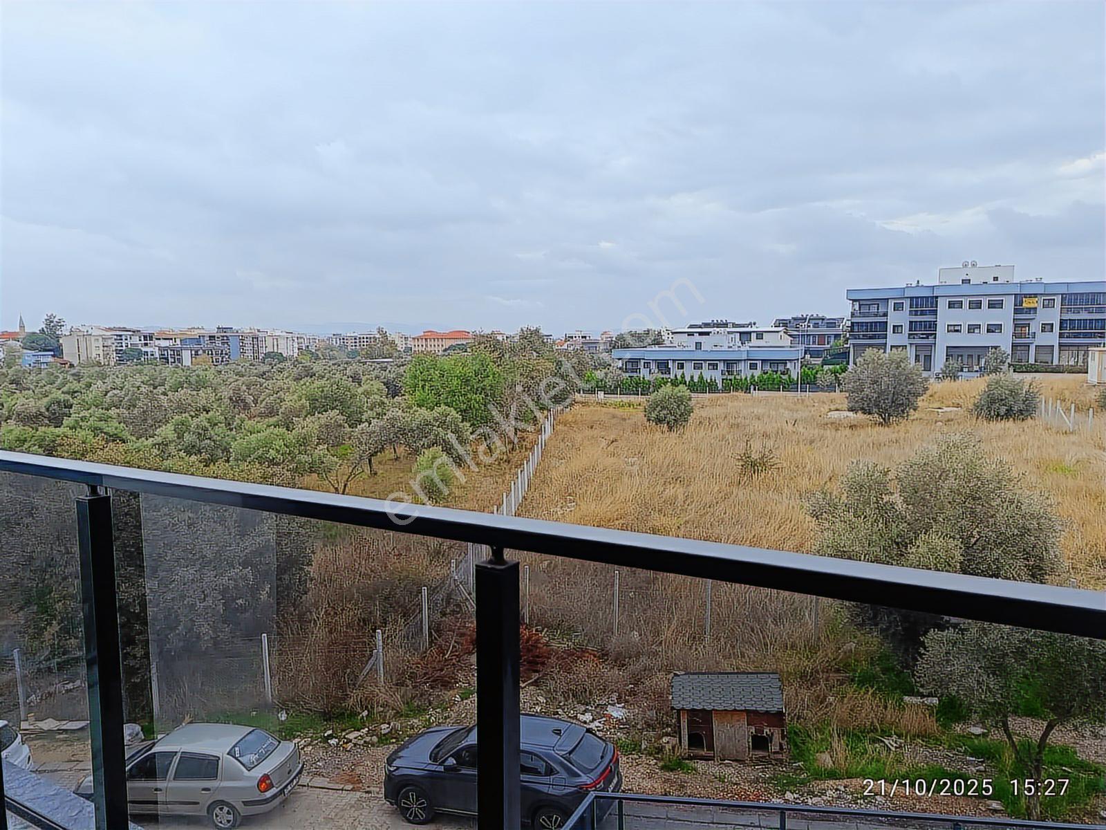 Menderes Coldwell Banker Poyraz'dan Modern 1+1 Daire — fotoğraf 10