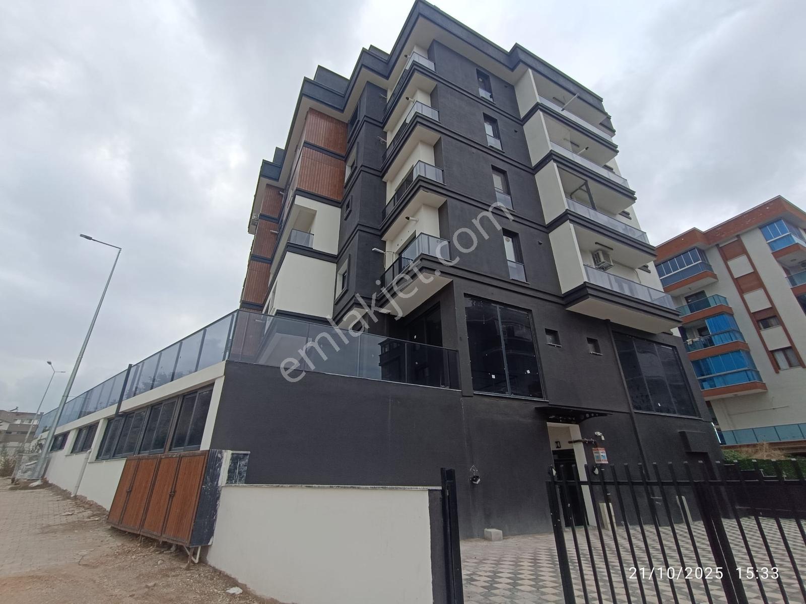 Menderes Coldwell Banker Poyraz'dan Modern 1+1 Daire — fotoğraf 18
