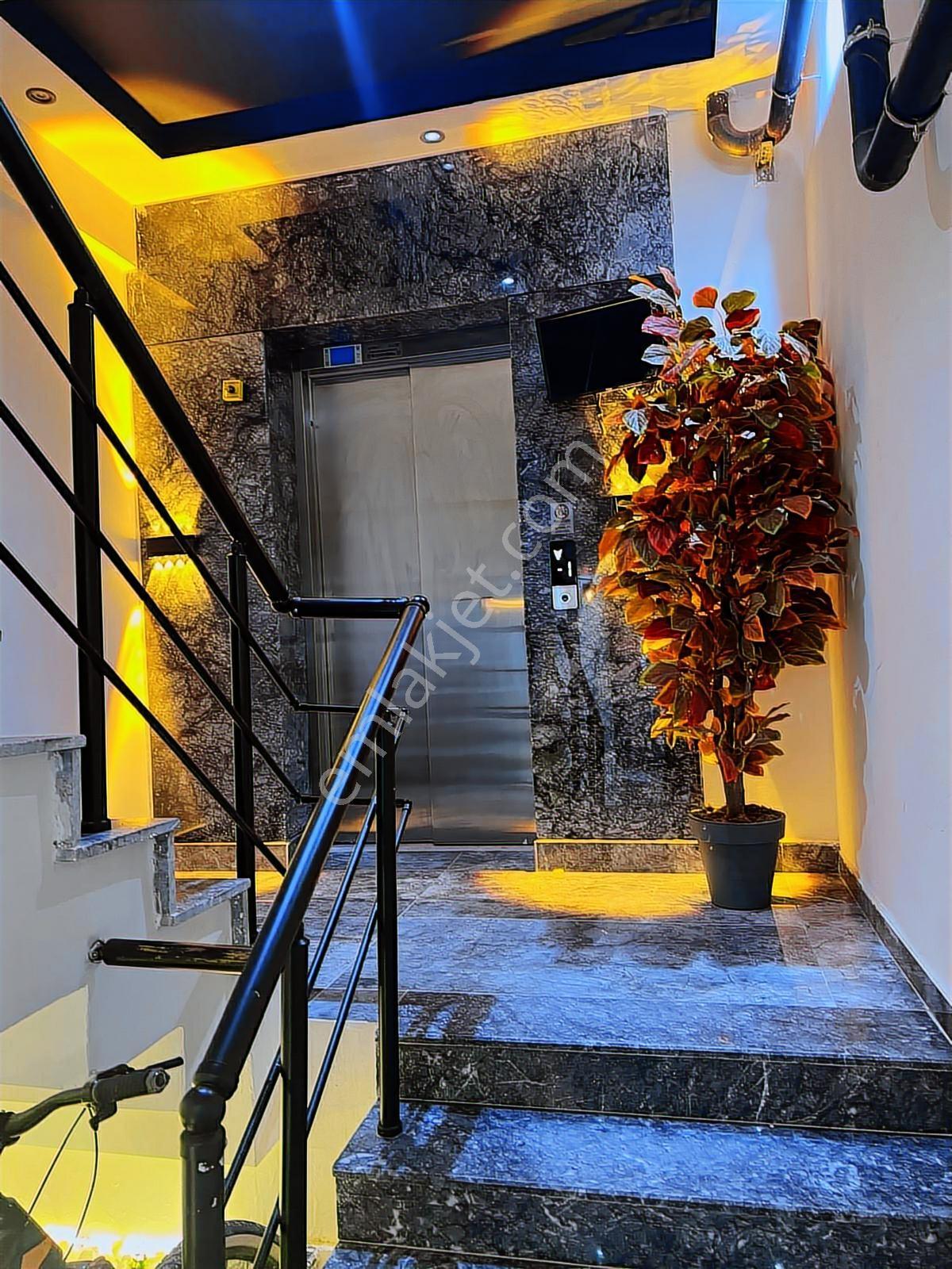 Menderes Coldwell Banker Poyraz'dan Modern 1+1 Daire — fotoğraf 21
