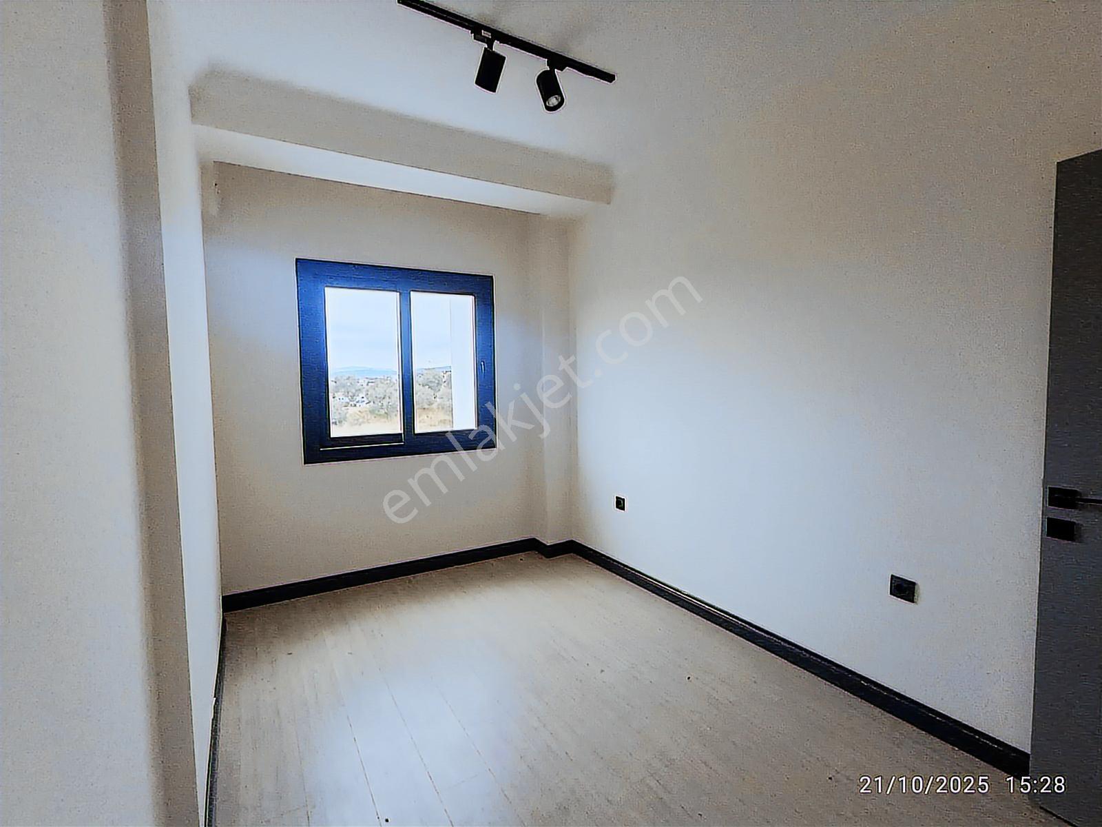 Menderes Coldwell Banker Poyraz'dan Modern 1+1 Daire — fotoğraf 29