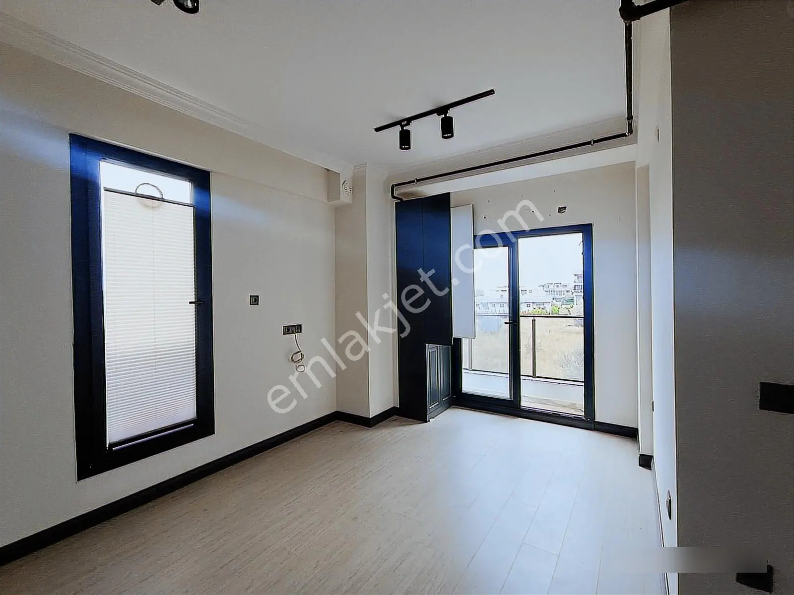 Menderes Coldwell Banker Poyraz'dan Modern 1+1 Daire — fotoğraf 31