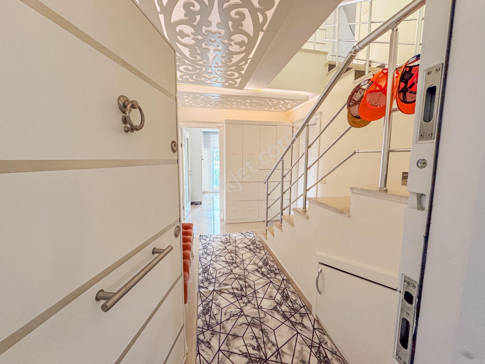 Alanya Kestel Satılık Muhteşem Bir Kompleks 3+1 Lüks Eşyalı Dubleks Daire — fotoğraf 6