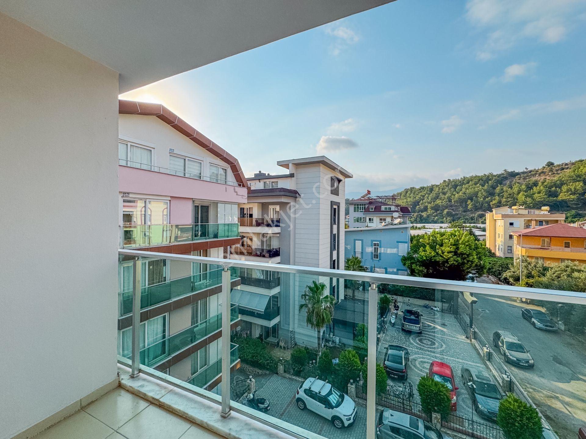 Alanya Kestel Satılık Muhteşem Bir Kompleks 3+1 Lüks Eşyalı Dubleks Daire — fotoğraf 8