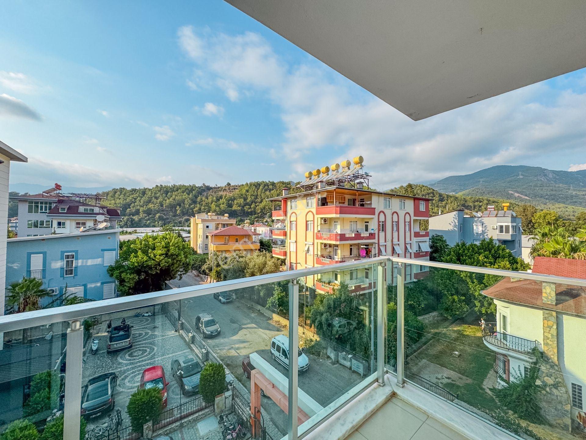 Alanya Kestel Satılık Muhteşem Bir Kompleks 3+1 Lüks Eşyalı Dubleks Daire — fotoğraf 9