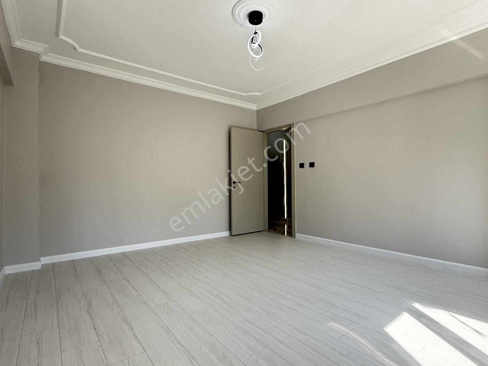 Binyapıdan Kuşpınarda İçi Sıfır Tadilatlı 3+1 Lüks Daire ! — fotoğraf 21
