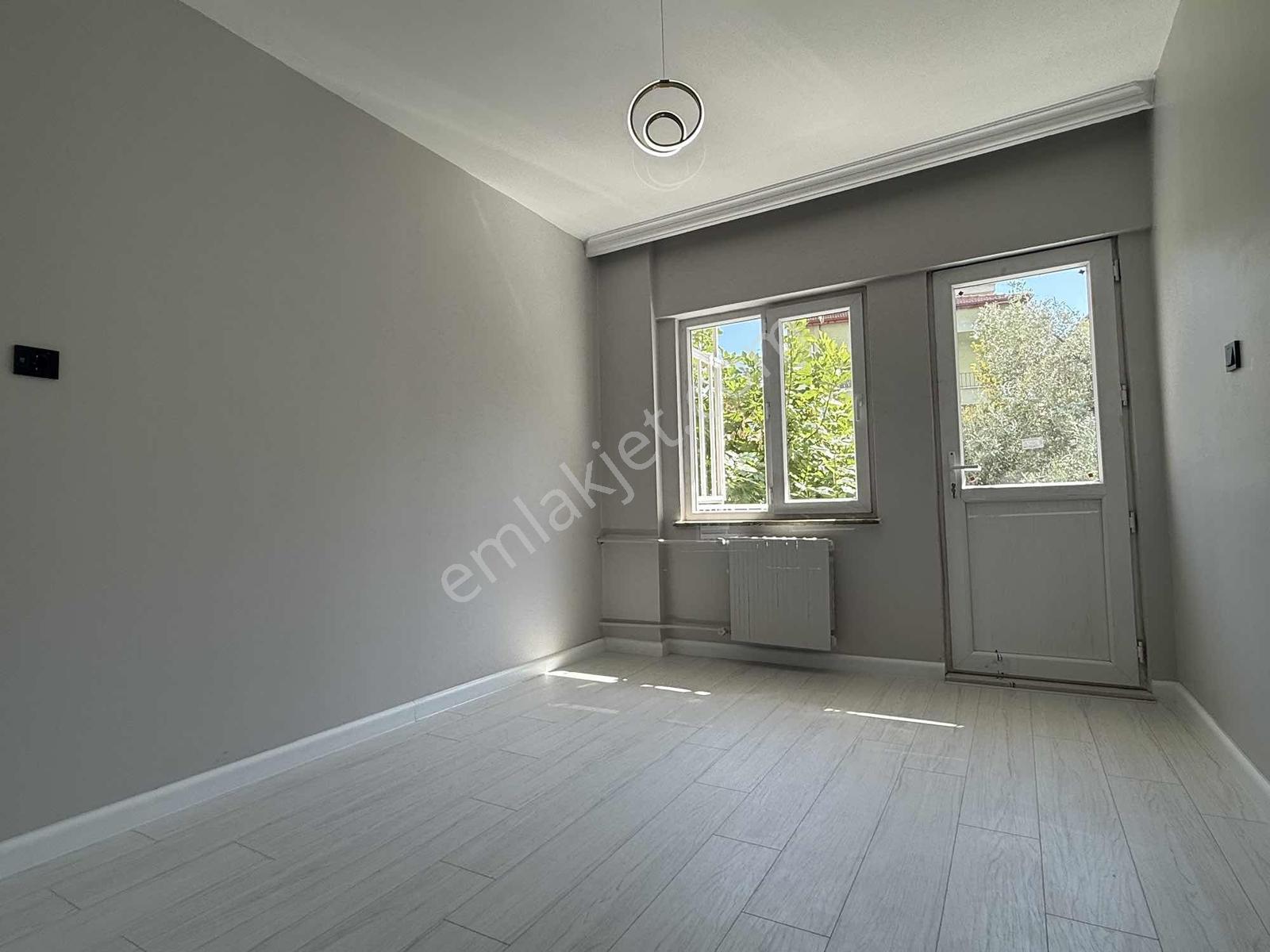 Binyapıdan Kuşpınarda İçi Sıfır Tadilatlı 3+1 Lüks Daire ! — fotoğraf 22