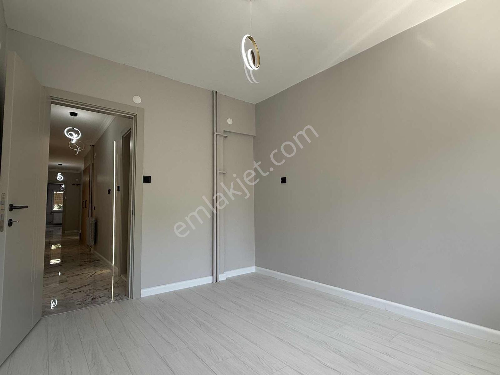 Binyapıdan Kuşpınarda İçi Sıfır Tadilatlı 3+1 Lüks Daire ! — fotoğraf 25