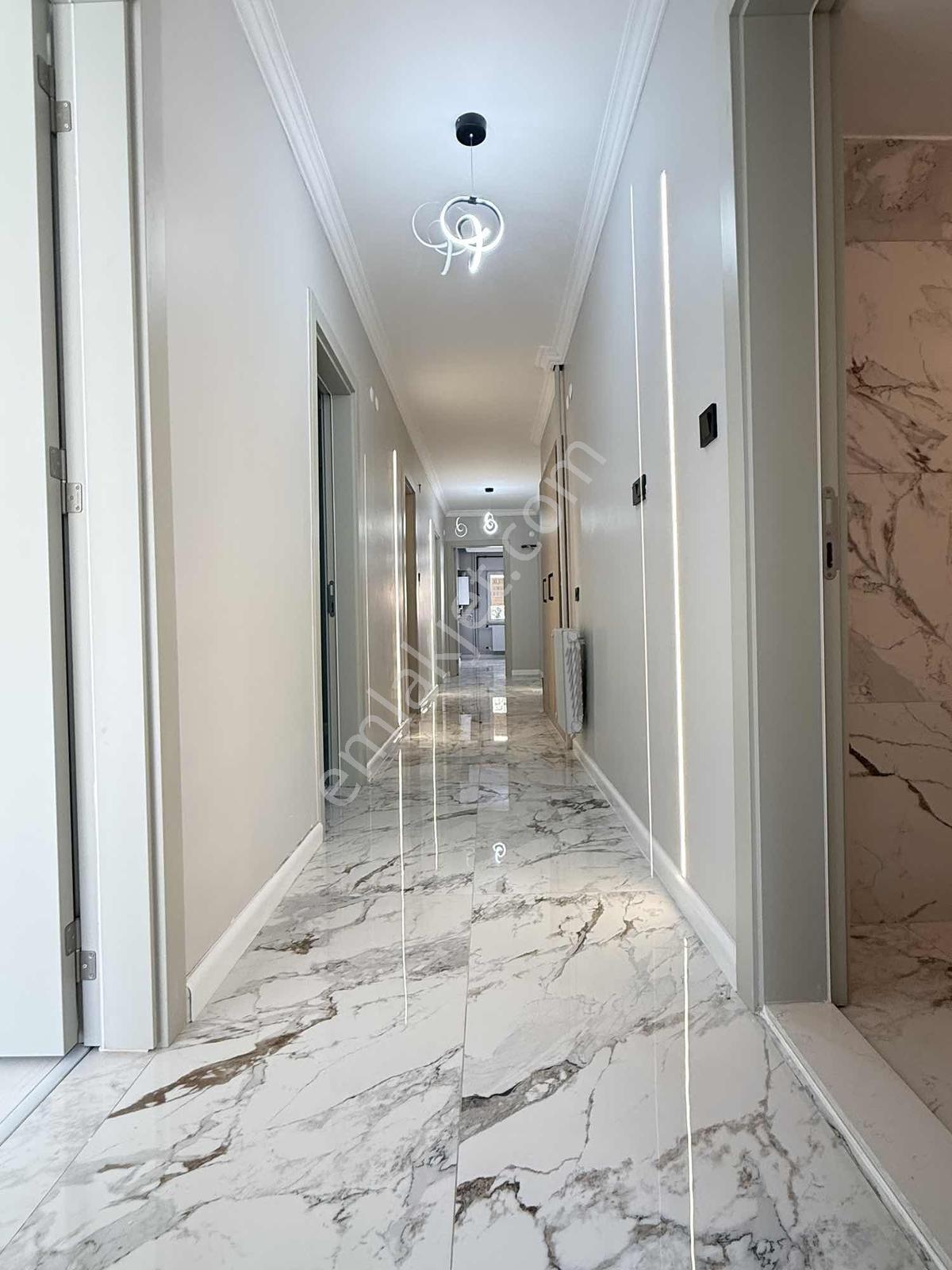 Binyapıdan Kuşpınarda İçi Sıfır Tadilatlı 3+1 Lüks Daire ! — fotoğraf 28