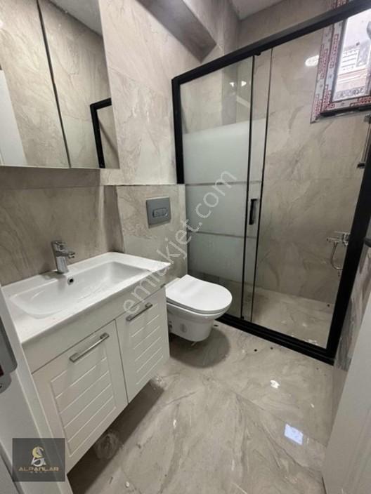 Halkalı Kavaklı Mah. 2+1 Satılık 78m2 Sıfır Bahçe Katı Daire — fotoğraf 8