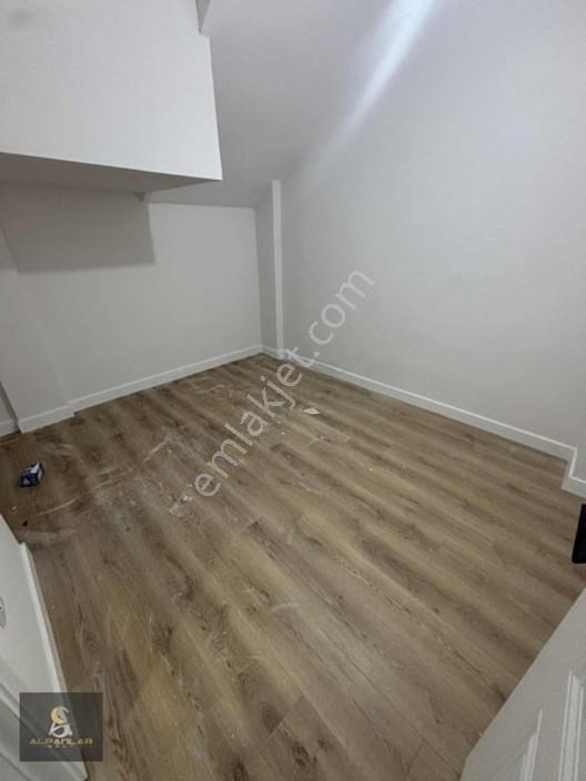 Halkalı Kavaklı Mah. 2+1 Satılık 78m2 Sıfır Bahçe Katı Daire — fotoğraf 10