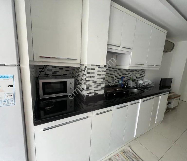 Alanya Kızlar Pınarı Mah 1+1 Eşyalı Daire Denize 600m — fotoğraf 11