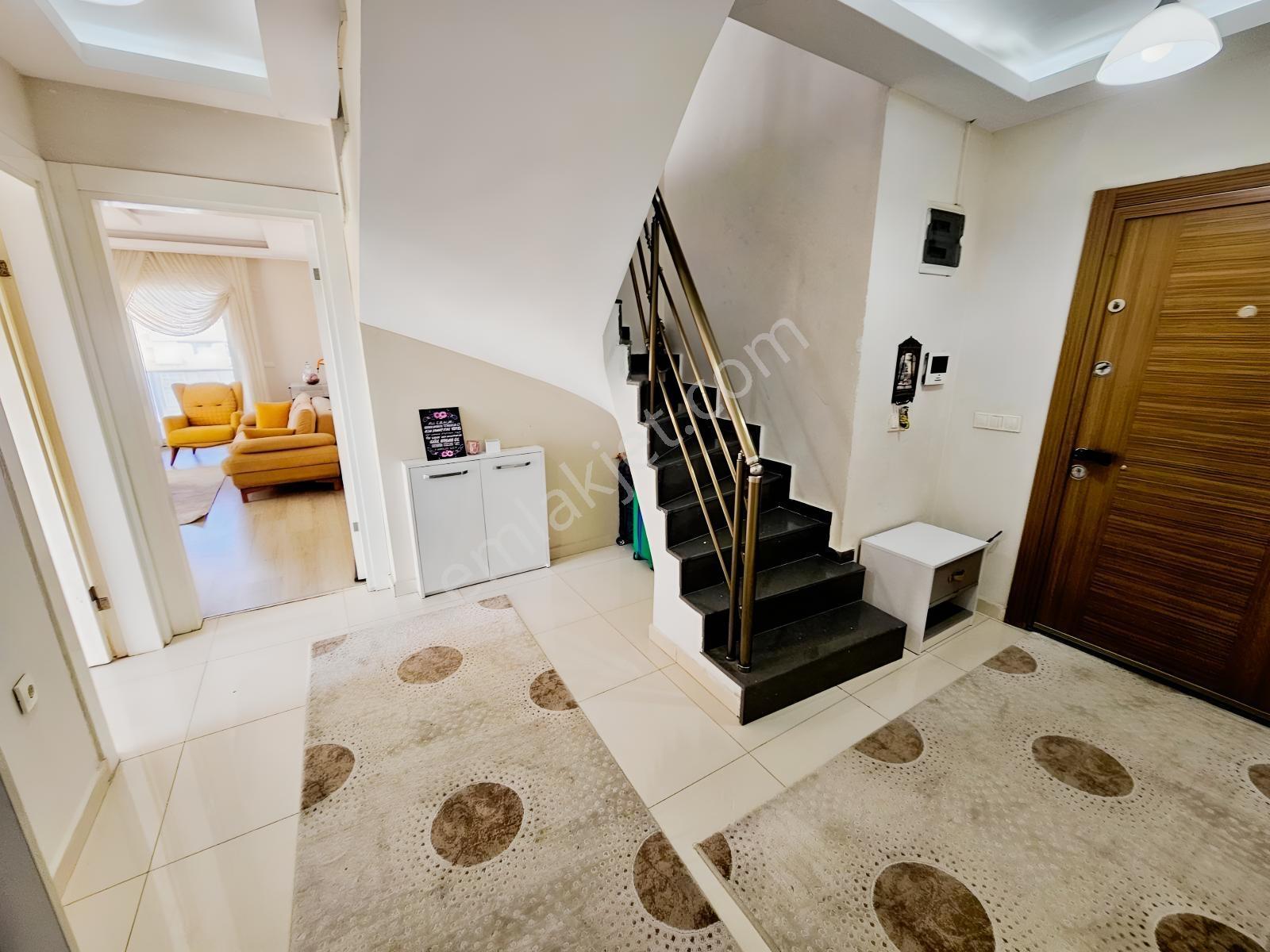 Söke Atatürk Mahallesinde Satılık 4+2 Dublex Daire — fotoğraf 35