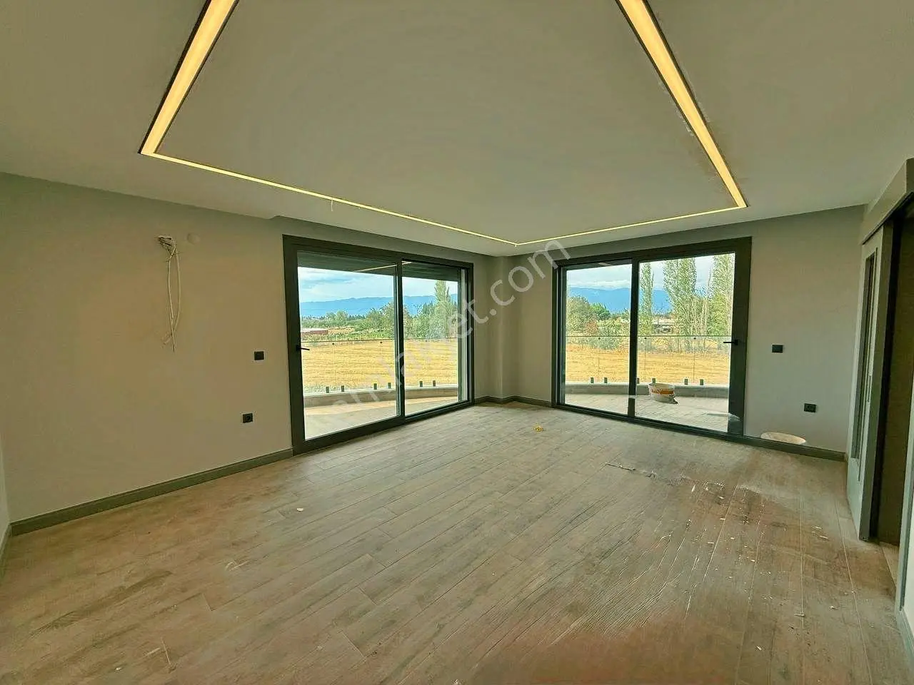 Uytundan Burhaniye Ören'de Ultralüks Sitede 3+1 Satılık Daire — fotoğraf 32