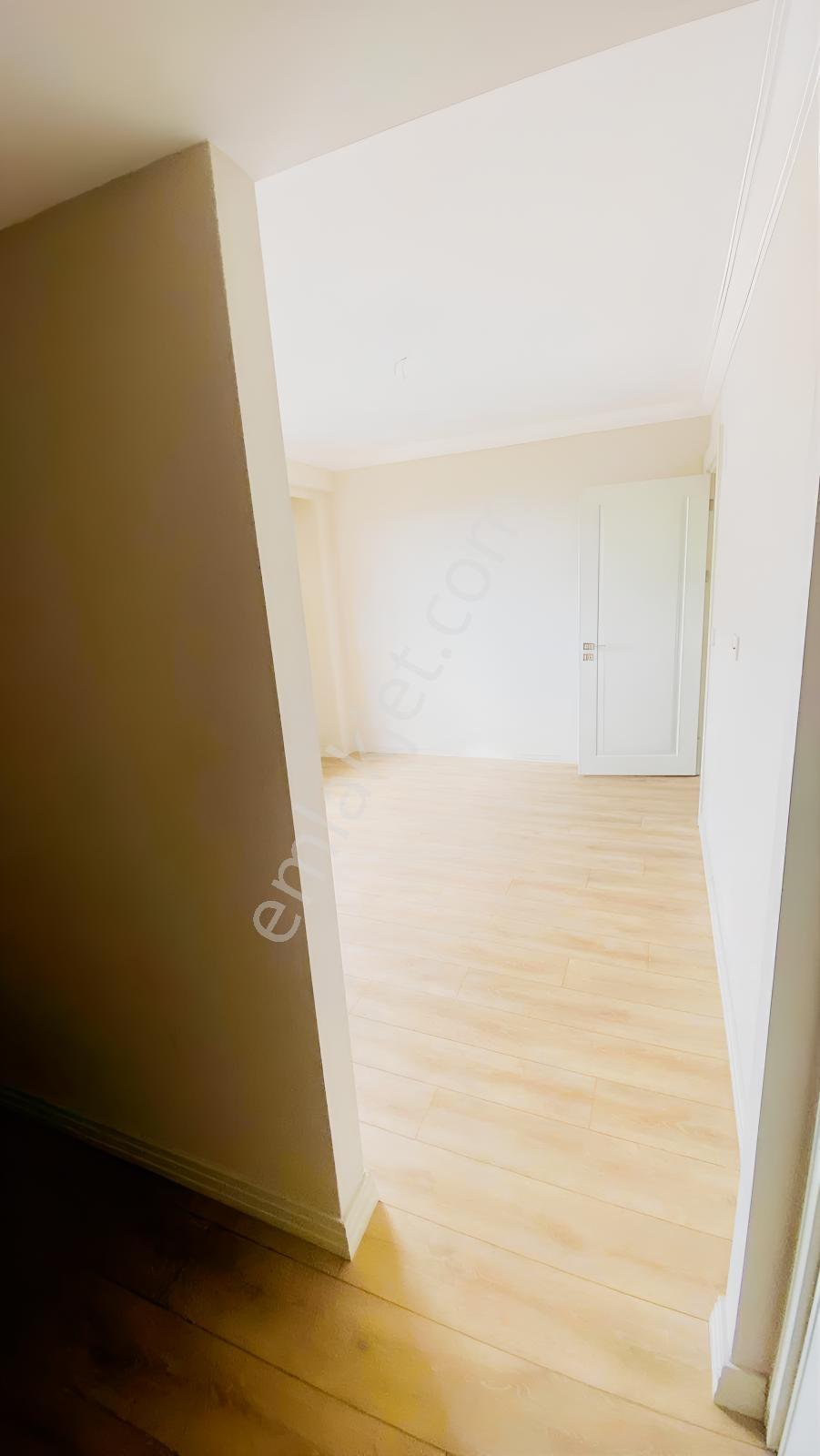 Pendik Kurtköy'de 3+1 Ebeveyn Banyolu Nezih Sitede Geniş Daire — fotoğraf 34