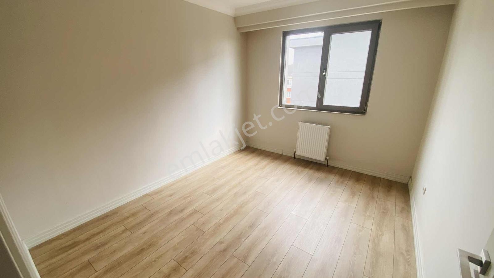 Pendik Kurtköy'de 3+1 Ebeveyn Banyolu Nezih Sitede Geniş Daire — fotoğraf 37