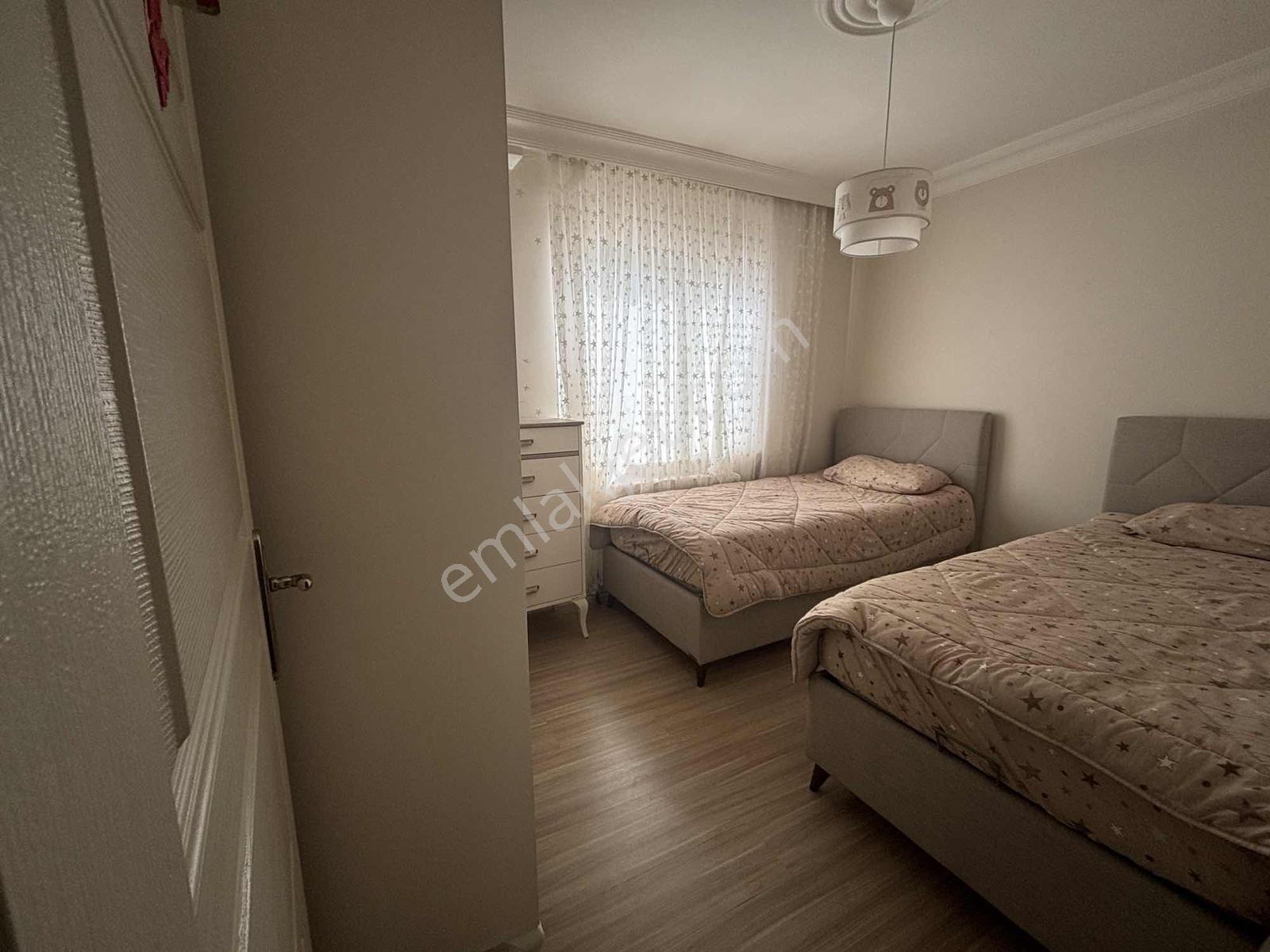 Gebze Adem Yavuz'da Satılık 2+1 Asansörlü 4. Kat Daire — fotoğraf 2