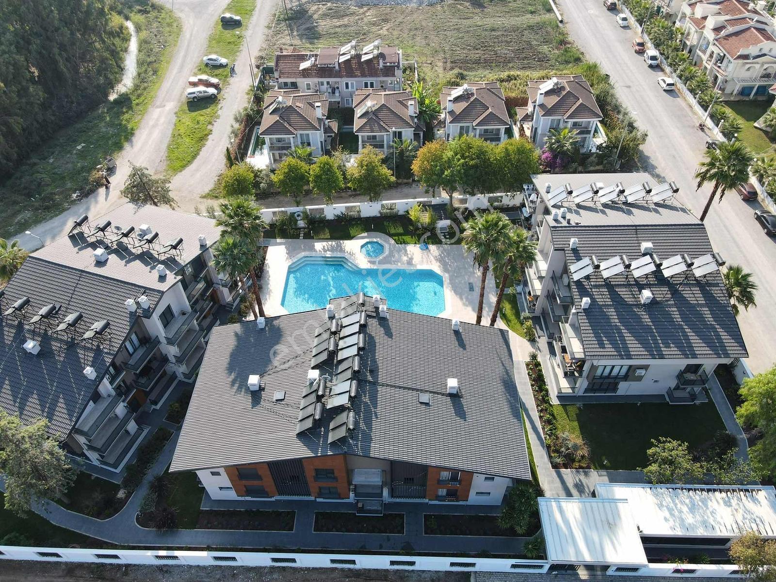 Fethiye Foça Mahallesinde Körfez Palm Sitesi'nde 2+1 Dubleks — fotoğraf 4