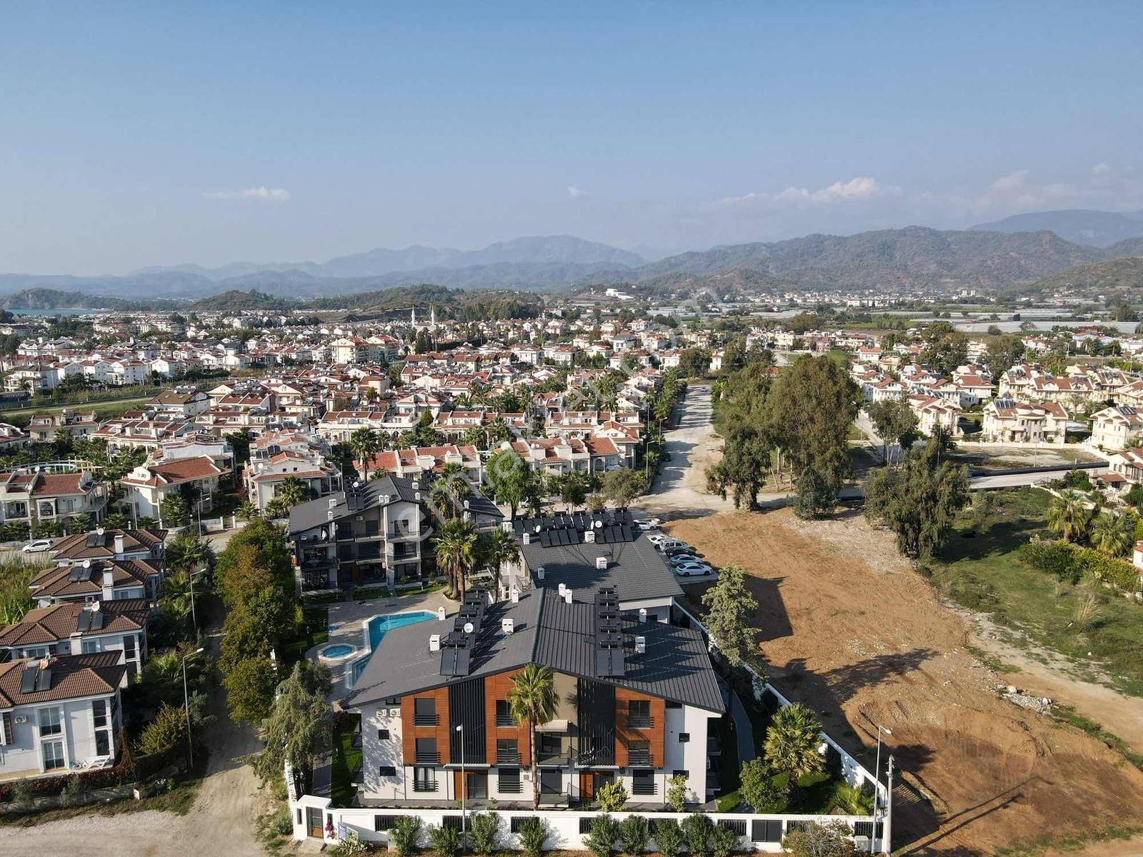 Fethiye Foça Mahallesinde Körfez Palm Sitesi'nde 2+1 Dubleks — fotoğraf 7