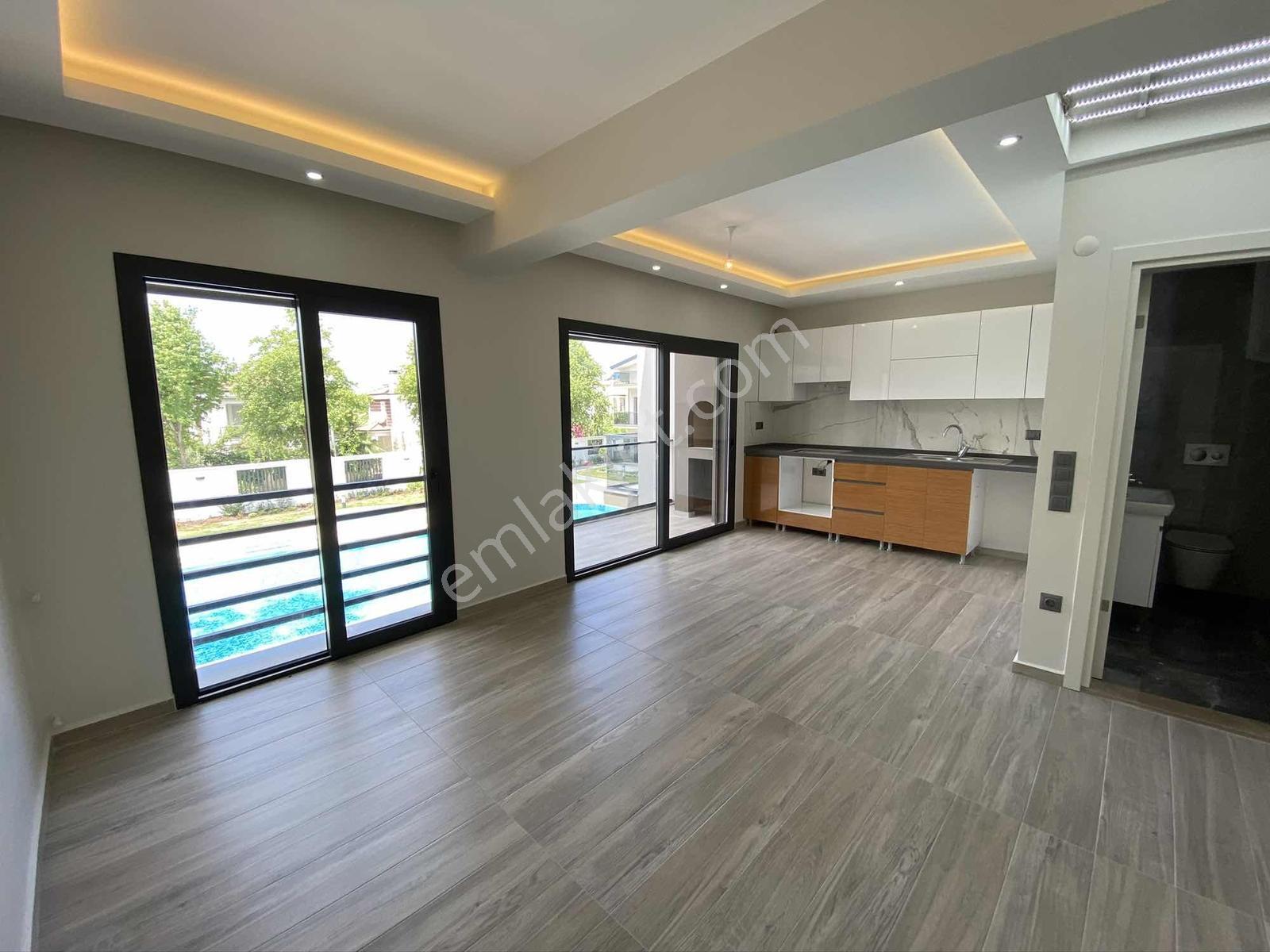 Fethiye Foça Mahallesinde Körfez Palm Sitesi'nde 2+1 Dubleks — fotoğraf 9