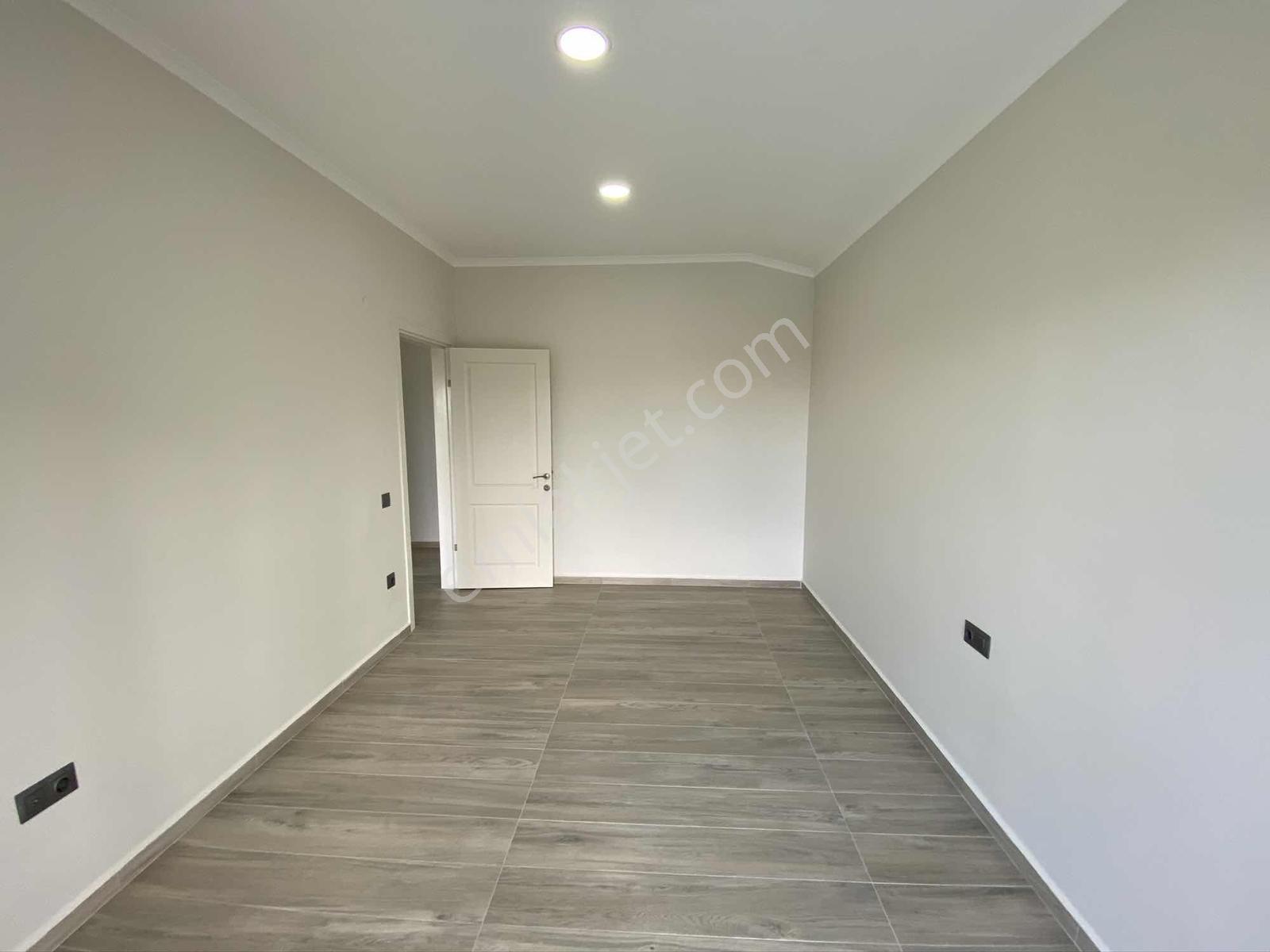 Fethiye Foça Mahallesinde Körfez Palm Sitesi'nde 2+1 Dubleks — fotoğraf 12