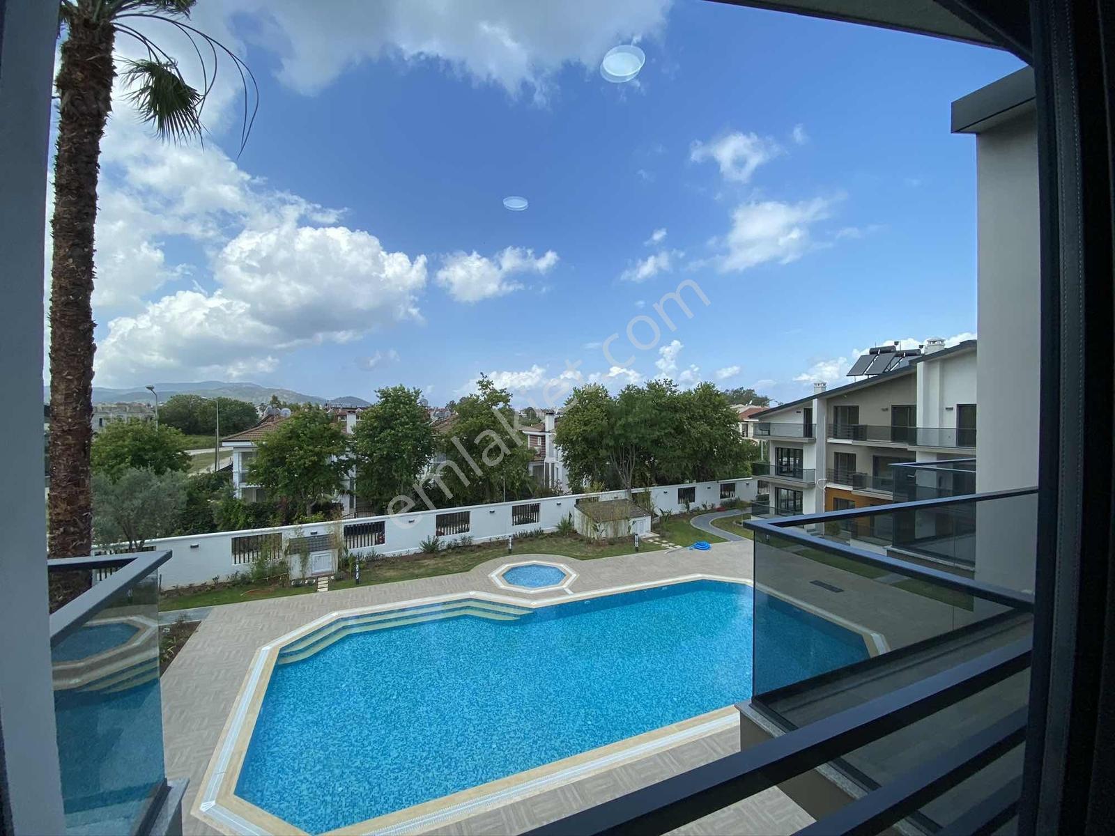 Fethiye Foça Mahallesinde Körfez Palm Sitesi'nde 2+1 Dubleks — fotoğraf 13