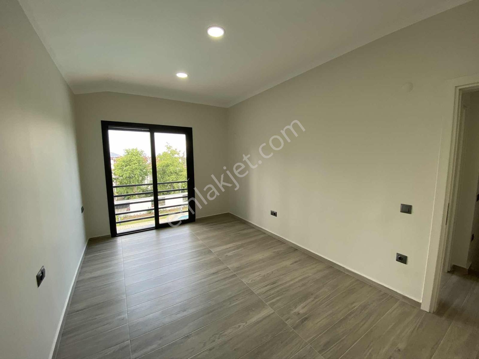 Fethiye Foça Mahallesinde Körfez Palm Sitesi'nde 2+1 Dubleks — fotoğraf 14