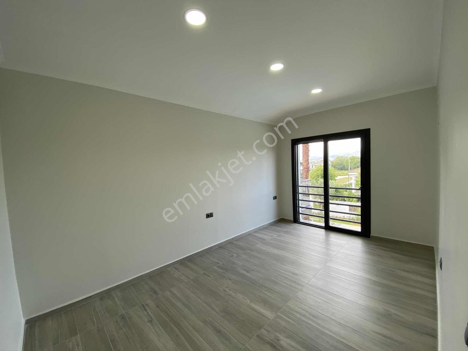 Fethiye Foça Mahallesinde Körfez Palm Sitesi'nde 2+1 Dubleks — fotoğraf 15