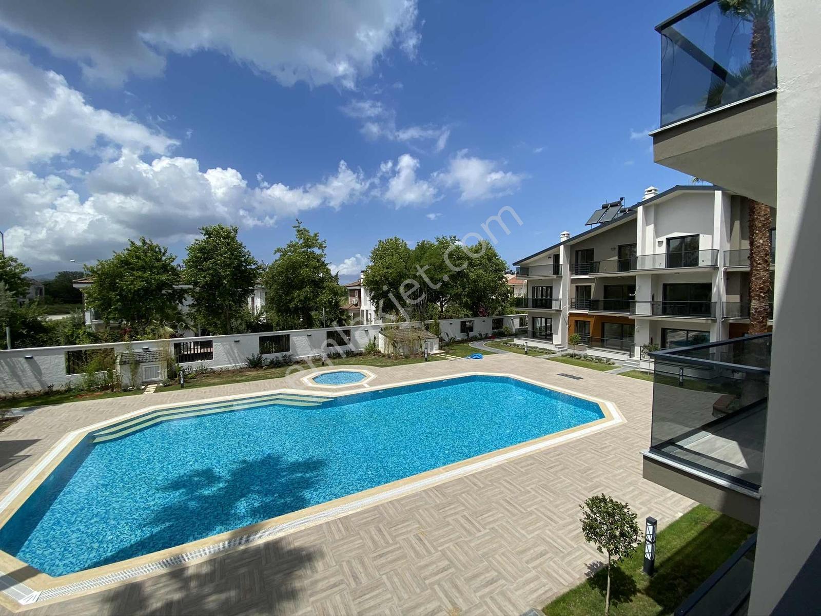 Fethiye Foça Mahallesinde Körfez Palm Sitesi'nde 2+1 Dubleks — fotoğraf 23