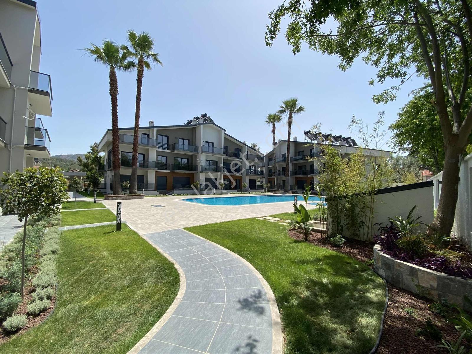 Fethiye Foça Mahallesinde Körfez Palm Sitesi'nde 2+1 Dubleks — fotoğraf 26