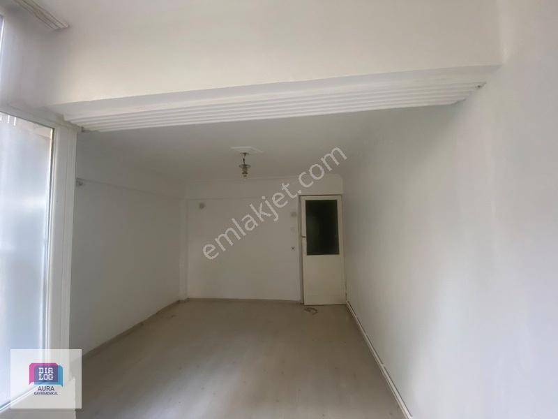 Vali Rahmi Bey Mahallesi'nde 2+1 Satılık Daire — fotoğraf 2