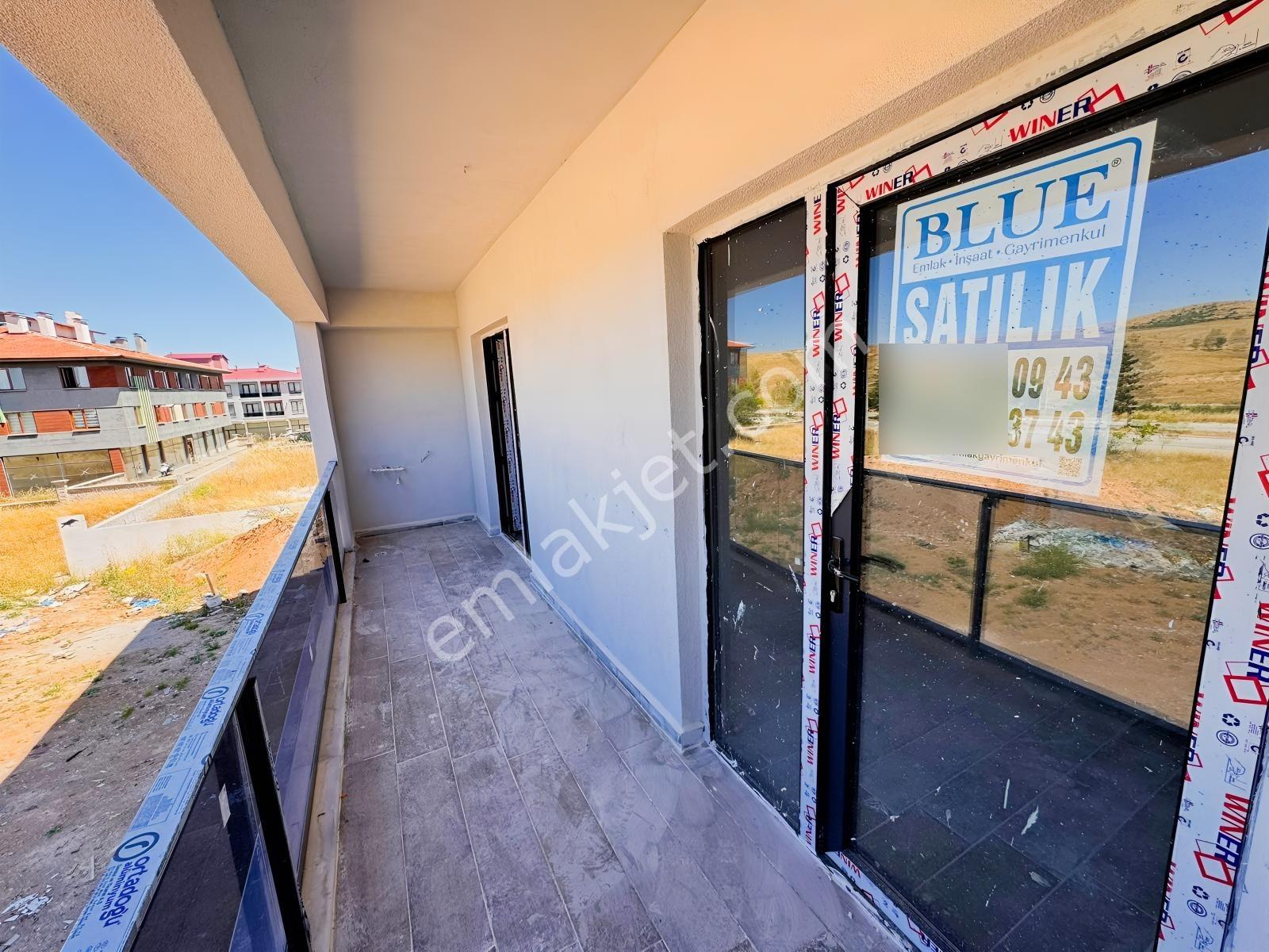 Blue Emlaktan Üniversite Bölgesinde Satılık Apart Daireler — fotoğraf 3