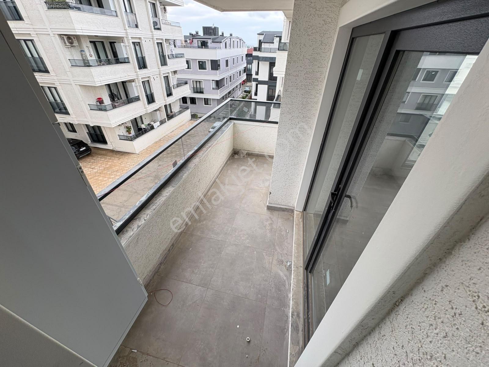 Darıca Bayramoğlu Sahile Yakın Satılık Sıfır Arakat 2+1 Daire — fotoğraf 8