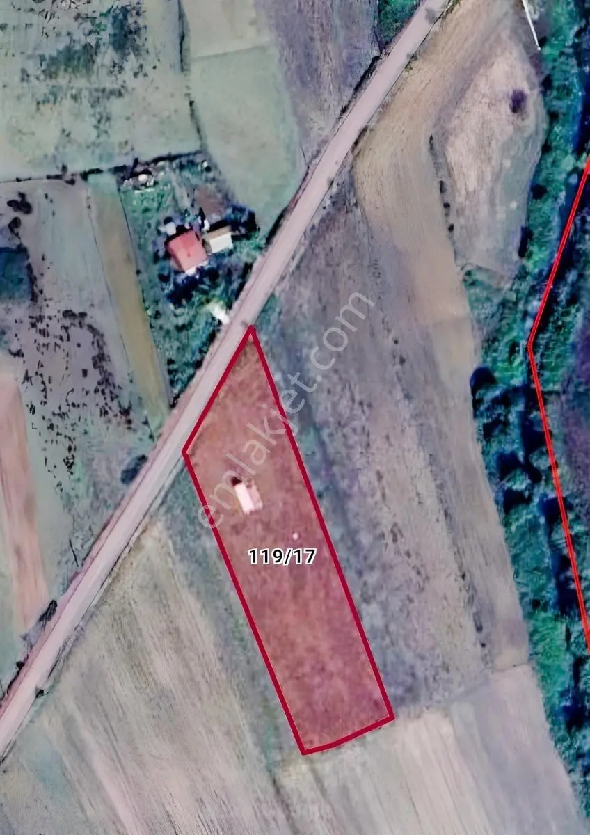 Kocaeli / Kandıra / Bollu'Da 3.237 M² Satılık Tarla