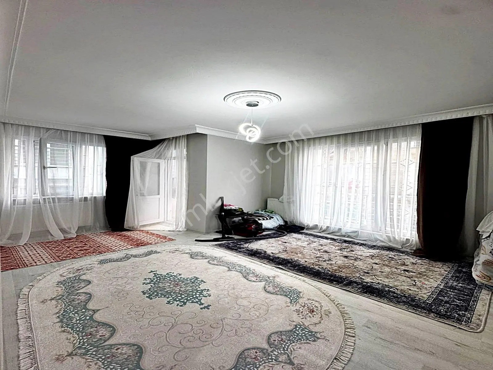 Yıldırım Yapı'dan Merkezi Konumda Eminevim & Krediye Uygun Acill Satılık 3+1 Arakat Dubleks Daire!! — fotoğraf 11