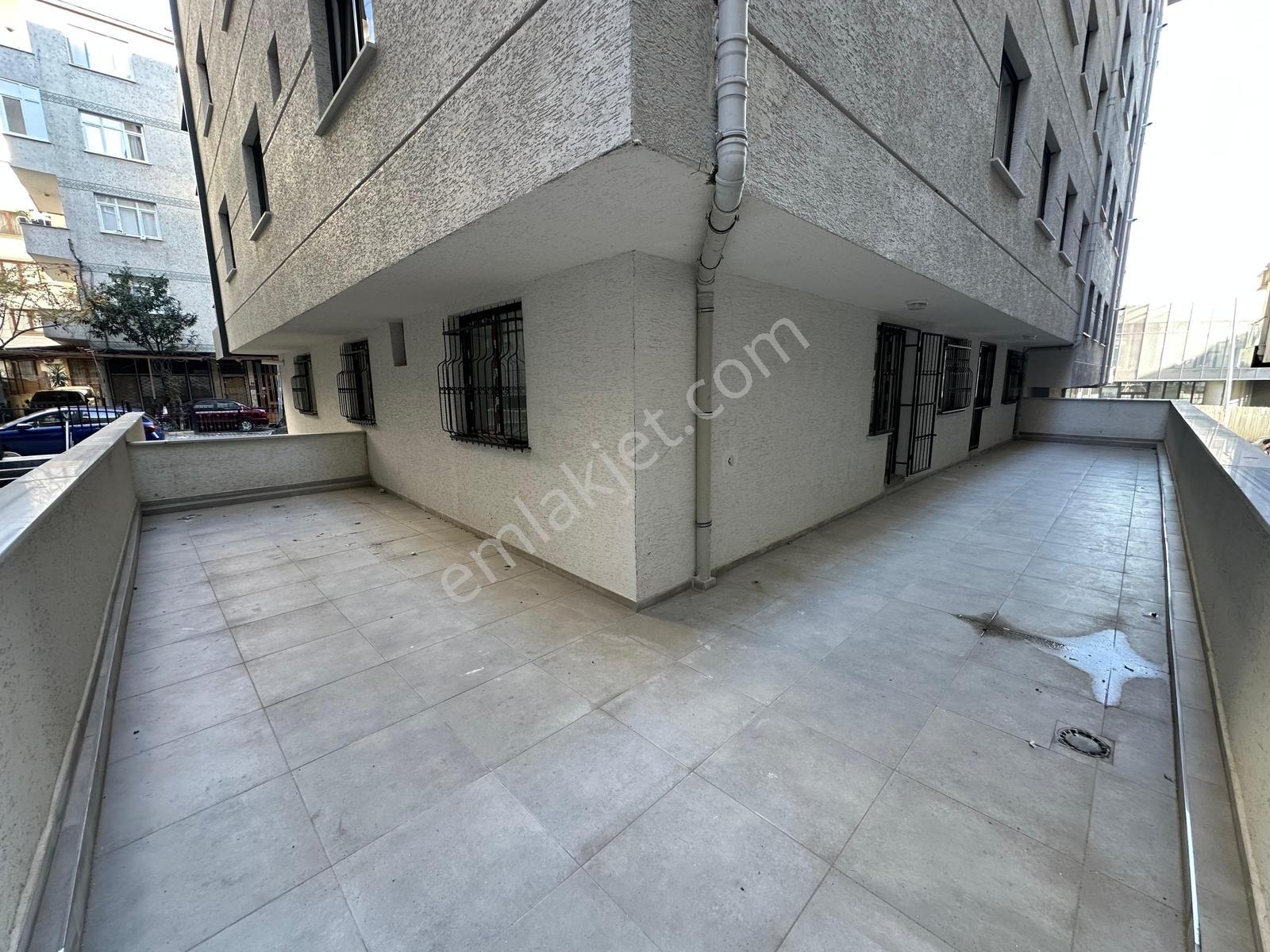 Family'den Şirinevler Otoparklı 25 M² Balkonlu Satılık 3+1 Daire — fotoğraf 21