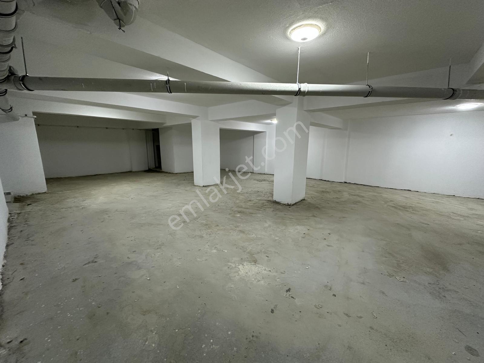 Family'den Şirinevler Otoparklı 25 M² Balkonlu Satılık 3+1 Daire — fotoğraf 29